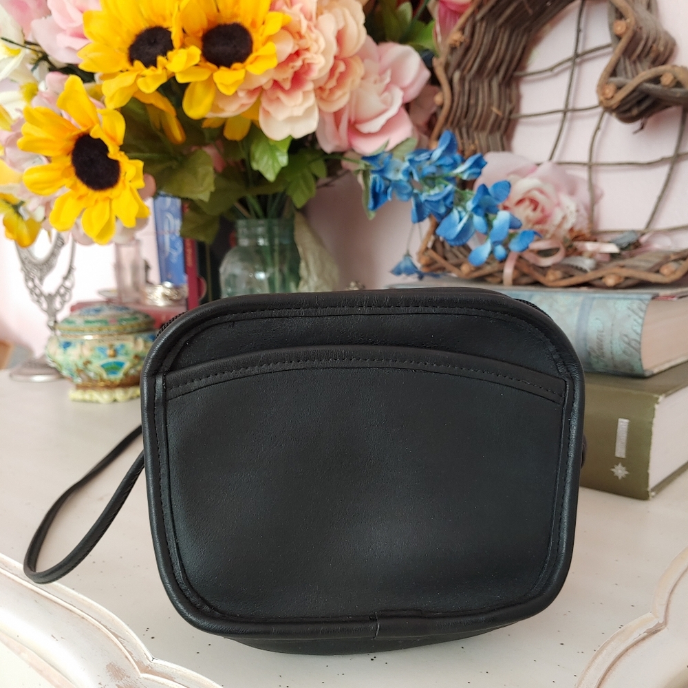 Vintage Coach Black Mini Hadley Crossbody Purse